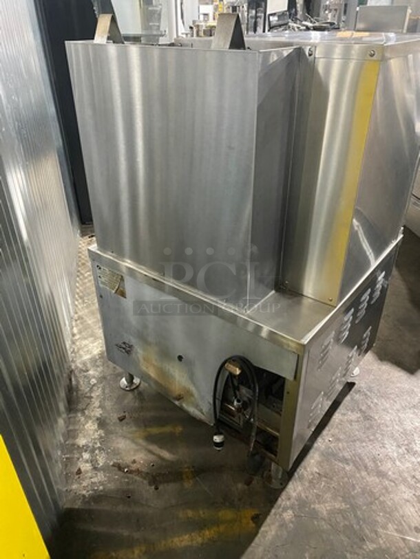 Southbend Commercial Natural Gas Powered Double Deck Convection Steamer! All Stainless Steel! Model GCX2S36 Serial 903583KK0895! 115V 1Phase! On Legs! GOES WELL WITH LOT #46!!! - Image 3 of 11