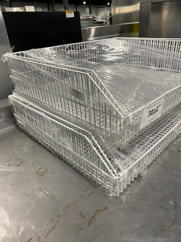 White! Storage Wire racks!
2x Your Bid! - Image 2 of 6