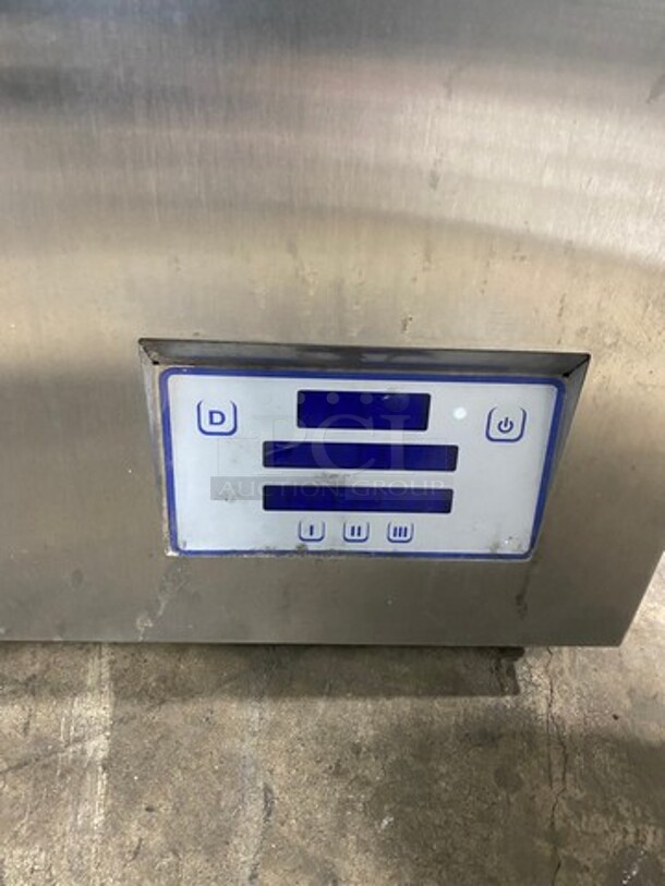 Noble Commercial Undercounter Dishwasher! All Stainless Steel! Model: WAREFORCEUH30 SN: 17I338954 208/230V 1 Phase - Image 6 of 10