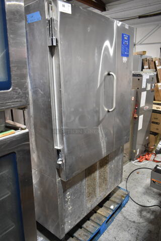 2015 Randell BC-18 Stainless Steel Commercial Blast Chiller w/ 3 Probe. 115/230 Volts, 1 Phase.