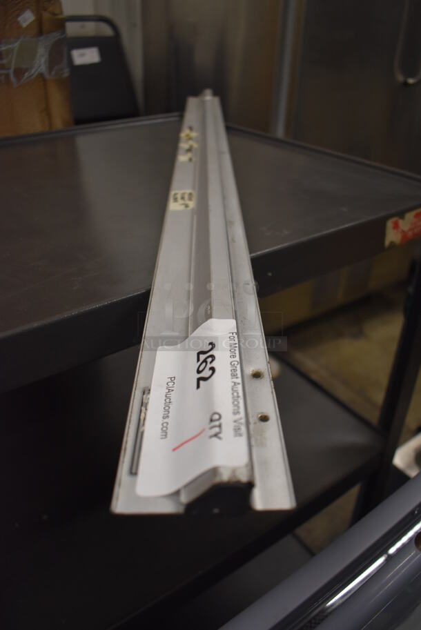 Metal Order Rod. 44x1x3.5 - Image 2 of 3