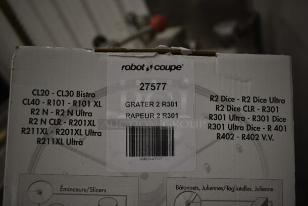 BRAND NEW SCRATCH AND DENT! Robot Coupe R 101 Plus Metal Commercial Countertop Food Processor w/ Bowl, Lid, Pusher, S Blade, 5 New In Box Blades; Julienne, 2 Grater and 2 Slicer. 120 Volts, 1 Phase. Tested and Working! - Image 9 of 12