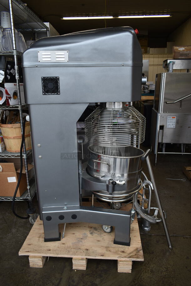 BRAND NEW SCRATCH AND DENT! Avantco 177MX60H Metal Commercial Floor Style 60 Quart Planetary Dough Mixer w/ Stainless Steel Mixing Bowl, Bowl Guard, Bowl Dolly, Dough Hook, Whisk and Paddle Attachments. 240 Volts, 3 Phase. - Image 9 of 11