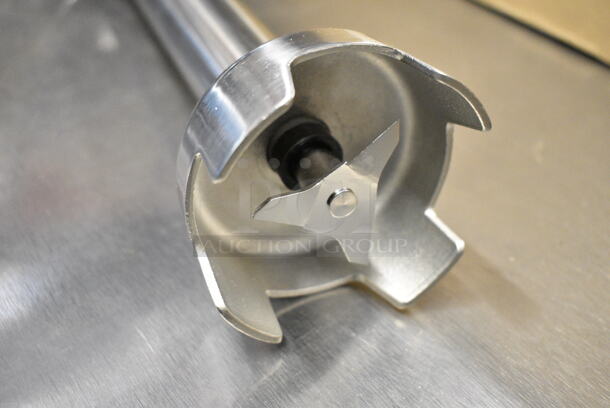 BRAND NEW SCRATCH AND DENT! 928IBHD16DX Immersion Blender. 120 Volts, 1 Phase. Tested and Working!  - Image 7 of 8