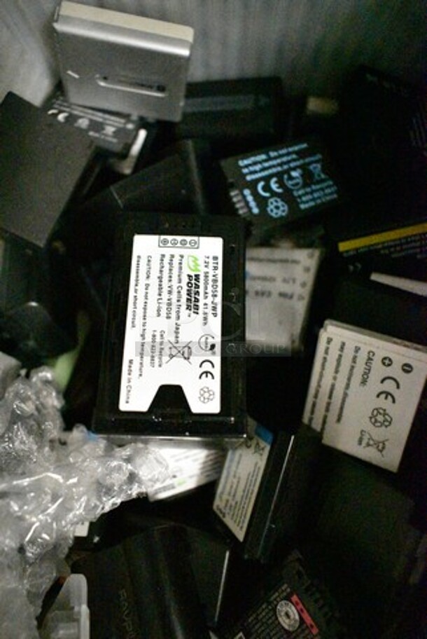 ALL ONE MONEY! Lot of Various Items Including Bosch Bag, Battery Packs.  - Image 5 of 8