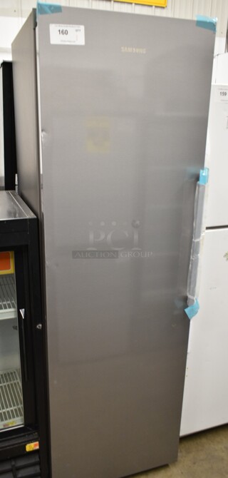 BRAND NEW SCRATCH AND DENT! Samsung RZ11M7074SA Stainless Steel Single Door Reach In Freezer. 115 Volts, 1 Phase. Tested and Working!