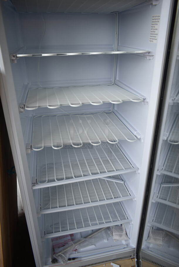BRAND NEW SCRATCH AND DENT! KoolMore KM-FMD20WGD Metal Commercial Single Door Reach In Freezer w/ Poly Coated Racks. 115 Volts, 1 Phase. Tested and Does Not Power On - Image 3 of 6