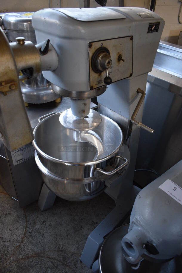 Hobart D 300 Metal Commercial Countertop 30 Quart Planetary Dough Mixer w/ Stainless Steel Mixing Bowl and Pelican Head. 115 Volts, 1 Phase. 21x38x47. Tested and Working! - Image 2 of 8