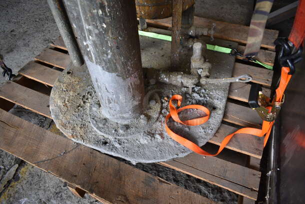 Blue Metal Commercial Floor Style Post Mixer / Disperser. 440 Volts, 3 Phase. - Image 7 of 10