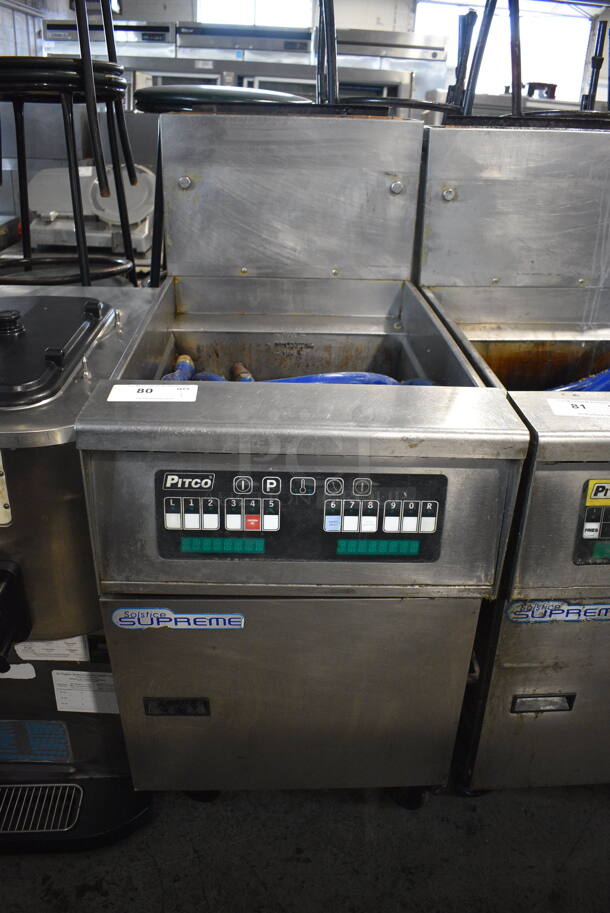 2016 Pitco SSHW Solstice Supreme Commercial Stainless Steel Natural Gas Floor Fryer On Commercial Casters. BTU 100,000