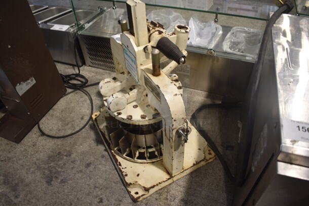 Gemini 36 PT BD Metal Commercial Countertop Manual Dough Divider w/ Extra Pieces.  - Image 3 of 4