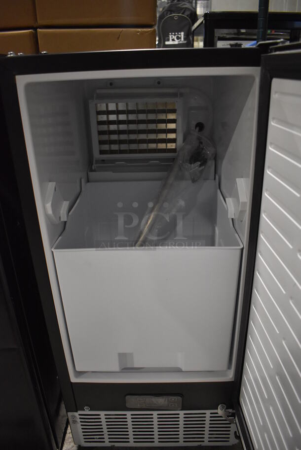 BRAND NEW SCRATCH AND DENT! KoolMore BIM75-BS Stainless Steel Commercial Self Contained Undercounter Ice Machine. 115 Volts, 1 Phase. 15x17.5x33 - Image 4 of 7