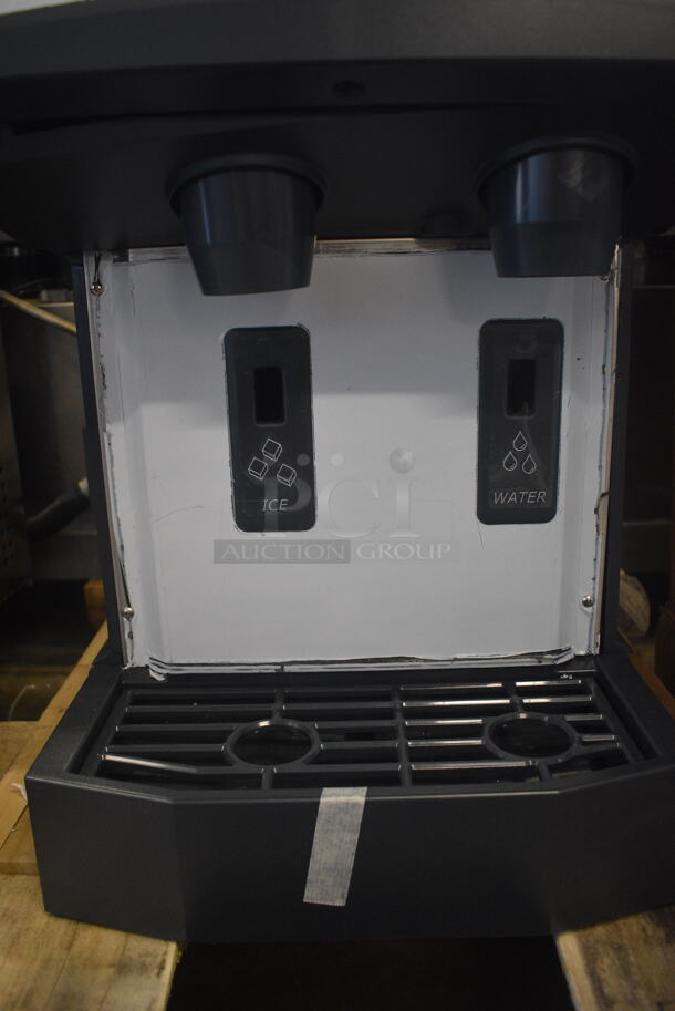 BRAND NEW SCRATCH AND DENT! 2023 Scotsman HID312A-1 Meridian Countertop Air Cooled Ice Machine and Water Dispenser - 12 lb. Bin Storage. 115 Volt  - Image 2 of 10