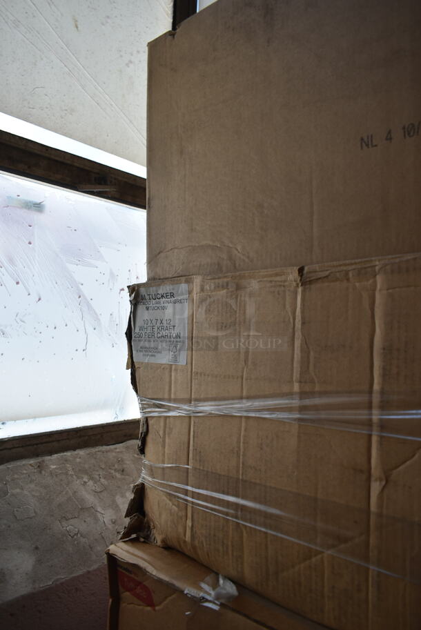 PALLET LOT of 36 BRAND NEW Boxes Including 16 Tuff Job All Purpose Paper Wipers, 2 Pactiv PCS5710 Pressware Classic Stoneware, 5 Royal RP145WB Wood Steak Markers, 6 Servrite 2576 Napkin Dispensers, WNA CW75180BK Classicware Plates, 24013K Kraft Champion Trays, World Centric TR-SC-UAR 6.5x5 Boat Trays, M Tucker Avacado Lime Vinaigrette White Kraft 10x7x12 Bags. 36 Times Your Bid!  - Image 12 of 12