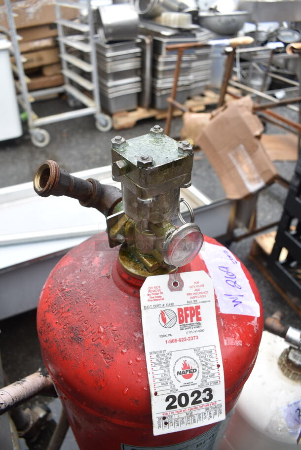 2 Metal Fire Suppression Tanks; Range Guard and Buckeye. 2 Times Your Bid! Buyer Must Pick Up - We Will Not Ship This Item. - Image 8 of 10