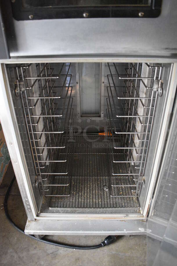 CresCor Model H138NPS36CLCMQRL Stainless Steel Commercial 2 Half Size Door Reach In Warming Cabinet on Commercial Casters. 120 Volts, 1 Phase. 24x32x73. Cannot Test Due To Plug Style - Image 5 of 8