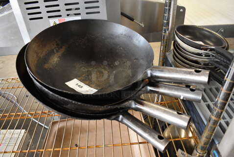 7 Metal Skillets. 22x16x4. 7 Times Your Bid!