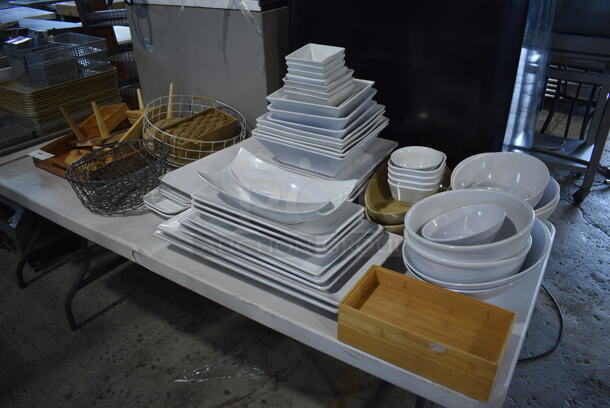 ALL ONE MONEY! Tabletop Lot of Various Items Including Plates, Bowls and Baskets!