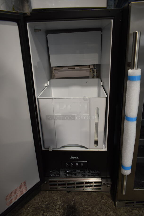 BRAND NEW SCRATCH AND DENT! Danby DIM32D1BSSPR Stainless Steel 32lb 15" Stainless Steel Built-In Ice Maker  115 Volts, 1 Phase. Tested and Working! - Image 3 of 5