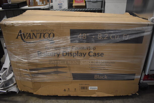 BRAND NEW SCRATCH AND DENT! Avantco BCC-48-HC 48" Black Refrigerated Countertop Bakery Display Case with LED Lighting. 115 Volts 1 Phase. Tested and Working! - Image 2 of 9