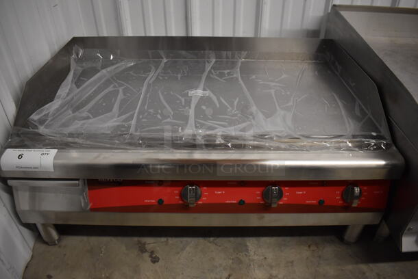 BRAND NEW! Avantco 177EG30N Stainless Steel Commercial Countertop Electric  Powered Flat Top Griddle with Manual Controls. 208/240 Volts. 30x20x13. Tested and Working!