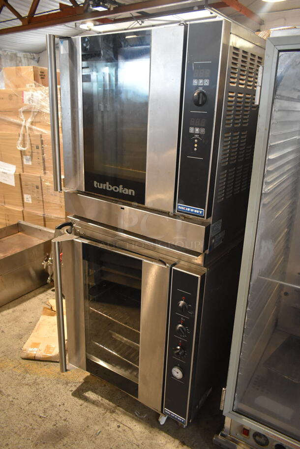 2 LATE MODEL! Moffat Turbofan G32D5 ENERGY STAR Stainless Steel Commercial Double Deck Full Size Gas Powered Convection Oven. 33,000 BTU. 2 Times Your Bid!  - Image 1 of 7