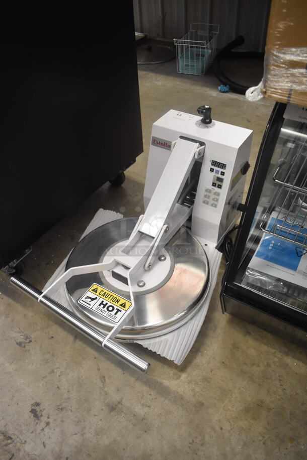 BRAND NEW SCRATCH AND DENT! Estella DPC18P 18" Manual Clamshell Pizza Dough Press - 120V, 1200W 1 Phase. Tested and Working! - Image 3 of 8