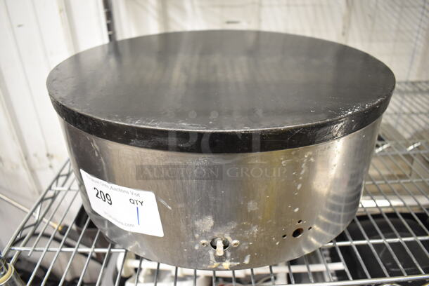 Equipex 400FE Stainless Steel Commercial Countertop Crepe Maker. 208/240 Volts. 16x17.5x7 - Image 1 of 4