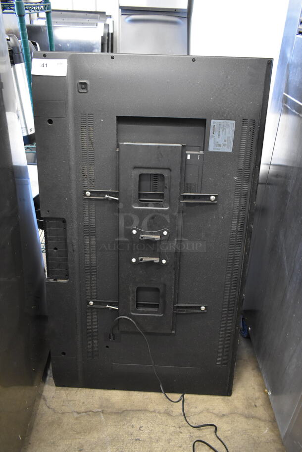 2016 Samsung UN55KU6290F 55" Television. 120 Volts, 1 Phase. Buyer Must Pick Up - We Will Not Ship This Item. Tested and Working! - Image 2 of 4