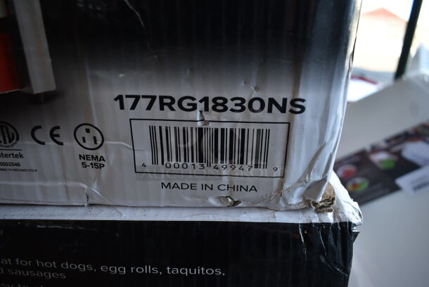 BRAND NEW SCRATCH AND DENT! 2023 Avantco 177RG1830NS Stainless Steel Commercial Countertop Hot Dog Roller. 120 Volts, 1 Phase. Tested and Working! - Image 4 of 6