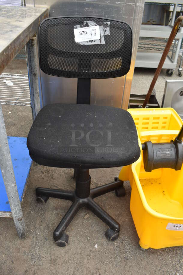 Black Office Chair on Casters. - Image 1 of 1