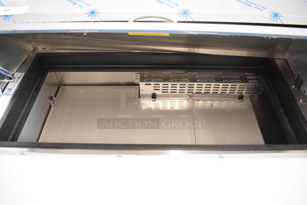 BRAND NEW SCRATCH AND DENT! 2024 Avantco 447APST72 Stainless Steel Commercial Sandwich Salad Prep Table Bain Marie Mega Top on Commercial Casters. 115 Volts, 1 Phase. Tested and Working! - Image 3 of 10