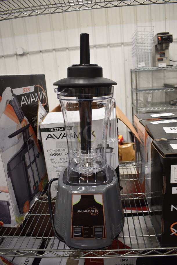 BRAND NEW SCRATCH AND DENT! 2021 AvaMix 928BL2T64 Metal Commercial Countertop Blender w/ Pitcher. 120 Volts, 1 Phase. 9x10x20. Tested and Working!