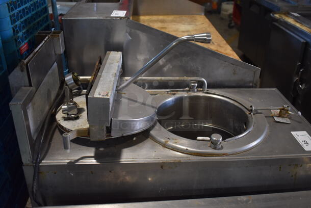 Broaster 1800GH Stainless Steel Commercial Floor Style Natural Gas Powered Pressure Fryer. 65,000 BTU. 18x34x47 - Image 7 of 7