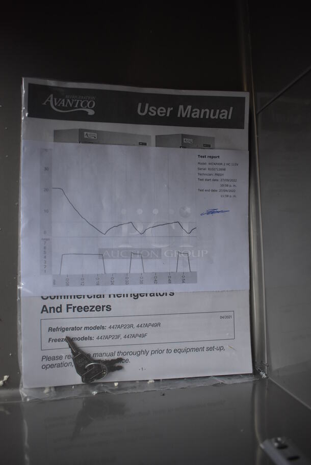 BRAND NEW SCRATCH AND DENT! 2022 Avantco 447AP49R Stainless Steel Commercial 2 Door Reach In Cooler w/ Poly Coated Racks. 115 Volts, 1 Phase. 54x31x79. Tested and Working! - Image 7 of 9