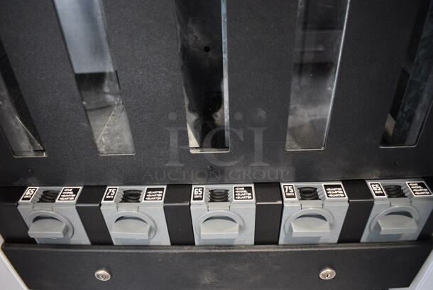 KD Distributing Model FMR1 Metal Commercial Refrigerated Juice Mate Vending Machine. 115 Volts, 1 Phase. 28x27x56. Tested and Working! - Image 5 of 7