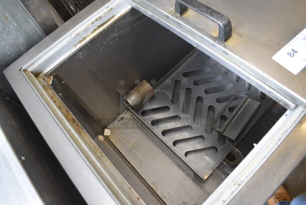 Silver King Model SKMWF34 Stainless Steel Commercial Chest Freezer w/ Sliding Lids on Commercial Casters. 115 Volts, 1 Phase. 34.5x23.5x34. Tested and Working! - Image 5 of 7