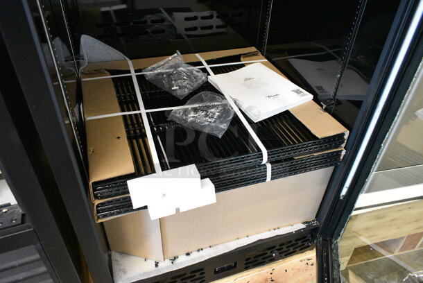 BRAND NEW SCRATCH AND DENT! 2024 True CVM-27-HC Metal Commercial Single Door Reach In Cooler Merchandiser w/ Poly Coated Racks. See Pictures for Broken Glass. 115 Volts, 1 Phase. Tested and Working! - Image 6 of 8