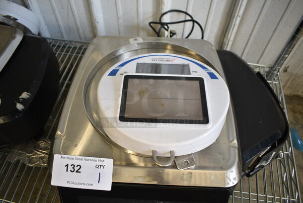 Hobart HTi Stainless Steel Commercial Countertop Scale w/ Detecto SCS30 30 Pound Capacity Scale. 120/208-240 Volts, 1 Phase.  - Image 2 of 6