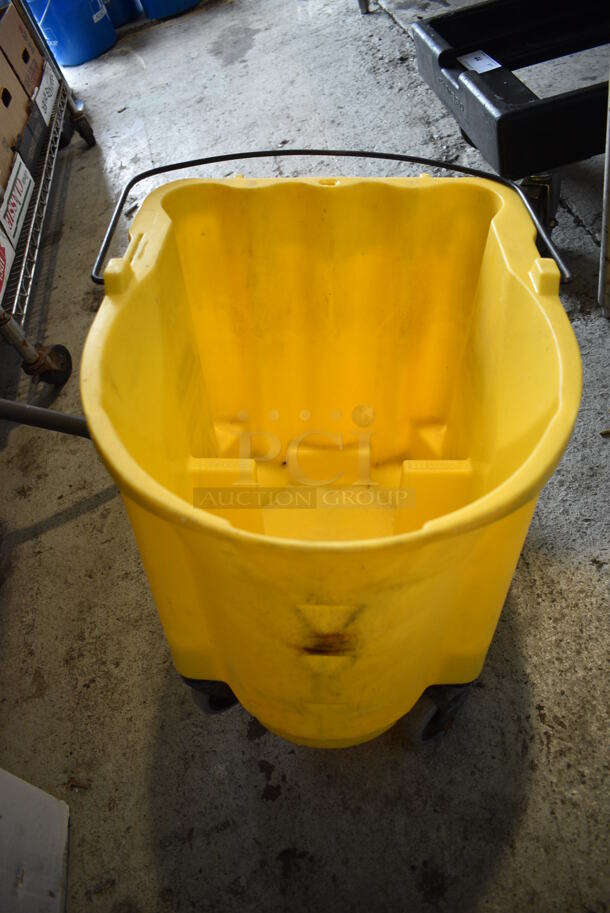 Rubbermaid Yellow Poly Mop Bucket on 3 Commercial Casters. 15x20x17