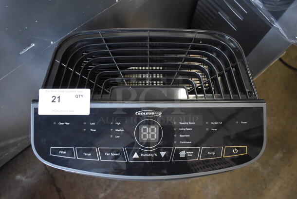BRAND NEW SCRATCH AND DENT! Soleus Air Metal Portable Dehumidifier on Casters. 115 Volts, 1 Phase. 19x14x28. Tested and Working! - Image 3 of 9
