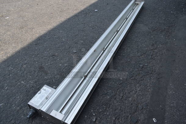 Vollrath 72729029 Radiant Heater/Food Warmer. 208V.  - Image 2 of 4