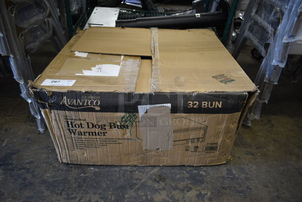 BRAND NEW SCRATCH AND DENT! Avantco 177BW32 Stainless Steel Commercial Countertop Single Drawer Bun Warmer. 120 Volts, 1 Phase. Tested and Working! - Image 2 of 6