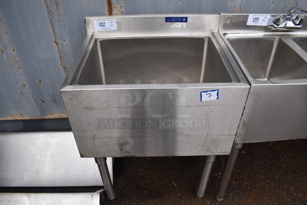 Stainless Steel Commercial Ice Bin. 24x18x33