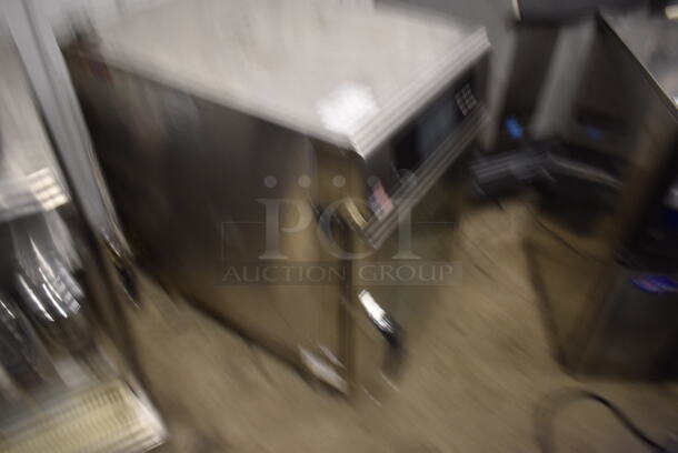 2017 Alto Shaam CTX4-10EC
Commercial Stainless Steel Gas Countertop Combitherm Oven With Steel Racks. 208-240V, 3 Phase.  - Image 2 of 6