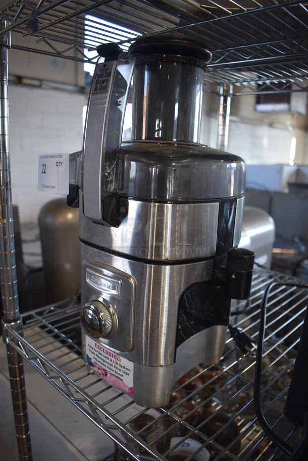 Cuisinart Chrome Finish Countertop Juicer. 12x8x16. Tested and Working! - Image 2 of 5
