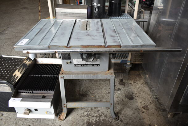 Rockwell 10 Metal Floor Style Contractors Saw. 115/230 Volts, 1 Phase. Tested and Working!