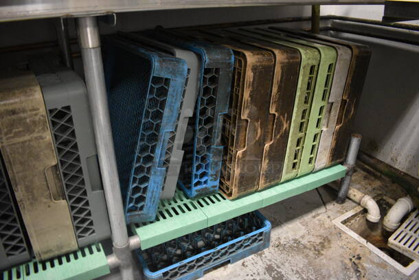 Eagle Stainless Steel Commercial Left Side Clean Side Dishwasher Table w/ Under Shelf and Dish Caddies. 96x30x44.5 BUYER MUST REMOVE. (kitchen)   - Image 4 of 6