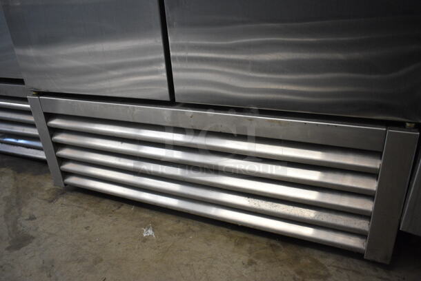 2020 True T-35 Stainless Steel Commercial 2 Door Reach In Cooler w/ Poly Coated Racks and Commercial Casters. 115 Volts, 1 Phase. Tested and Working! - Image 3 of 10