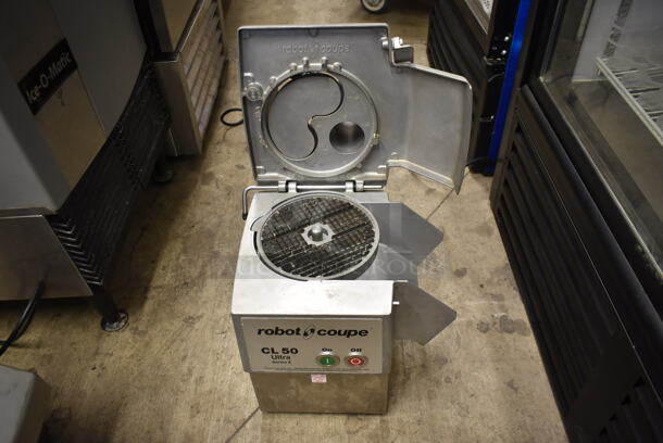 Robot Coupe CL 50 U Series E Metal Commercial Countertop Food Processor w/ Dicer Blade. 120 Volts, 1 Phase. Tested and Working! - Image 5 of 6